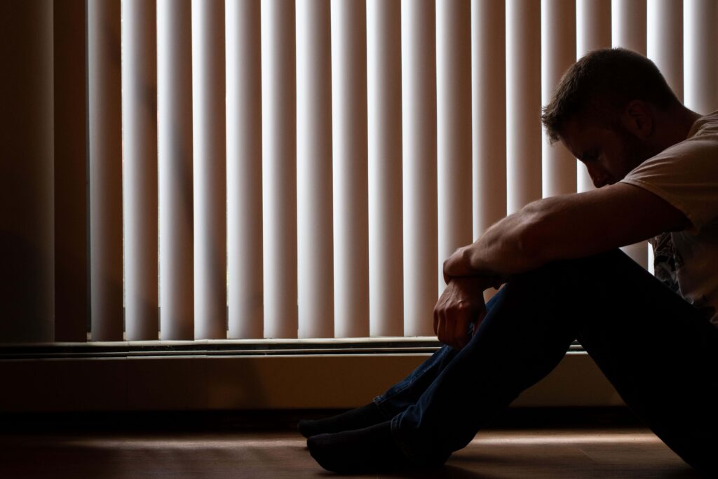 Depresyon belirtileri nedir — İzmir Alsancak psikolog desteği